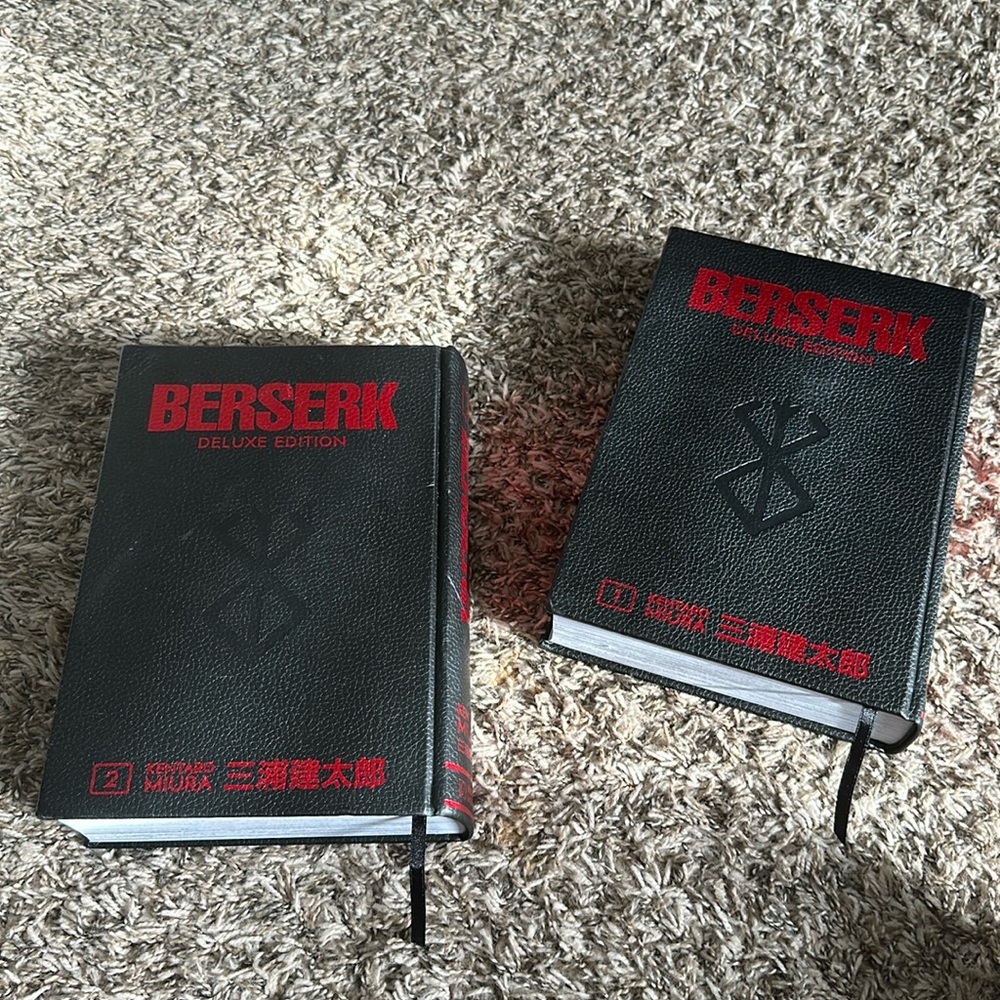 BERSERK DELUXE EDITION 1&2